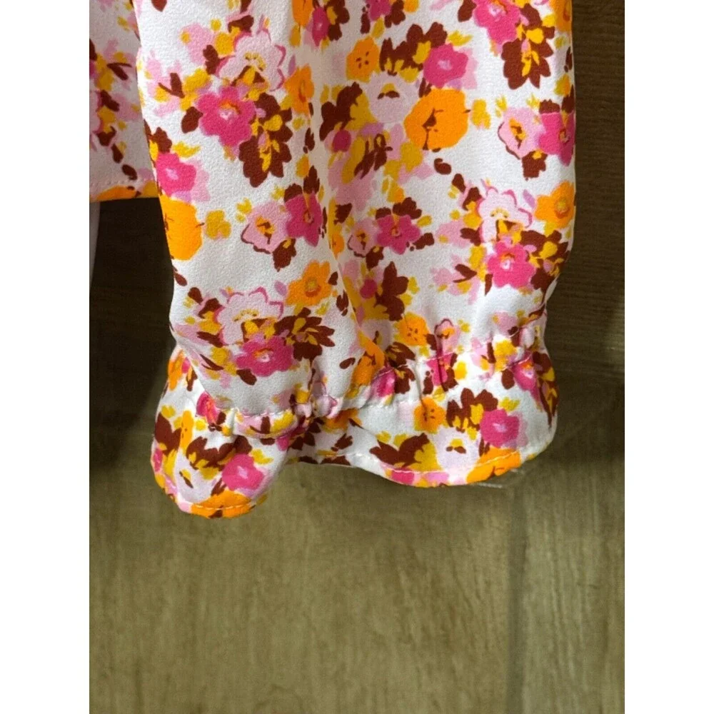 J Crew Women’s Floral All Over Print Multicolor Button Up V Neck Shirt Large